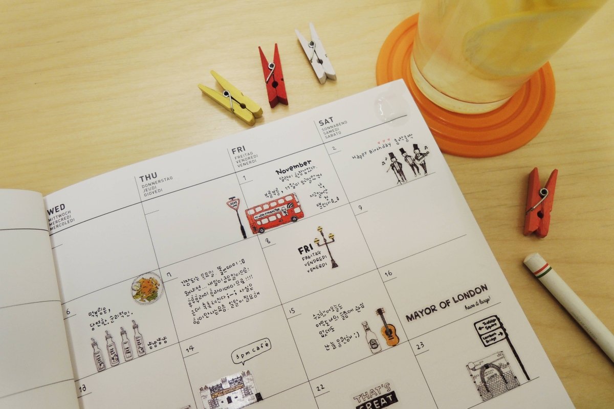 Suatelier Design Days in London Sticker Sheet - Paper Mochi